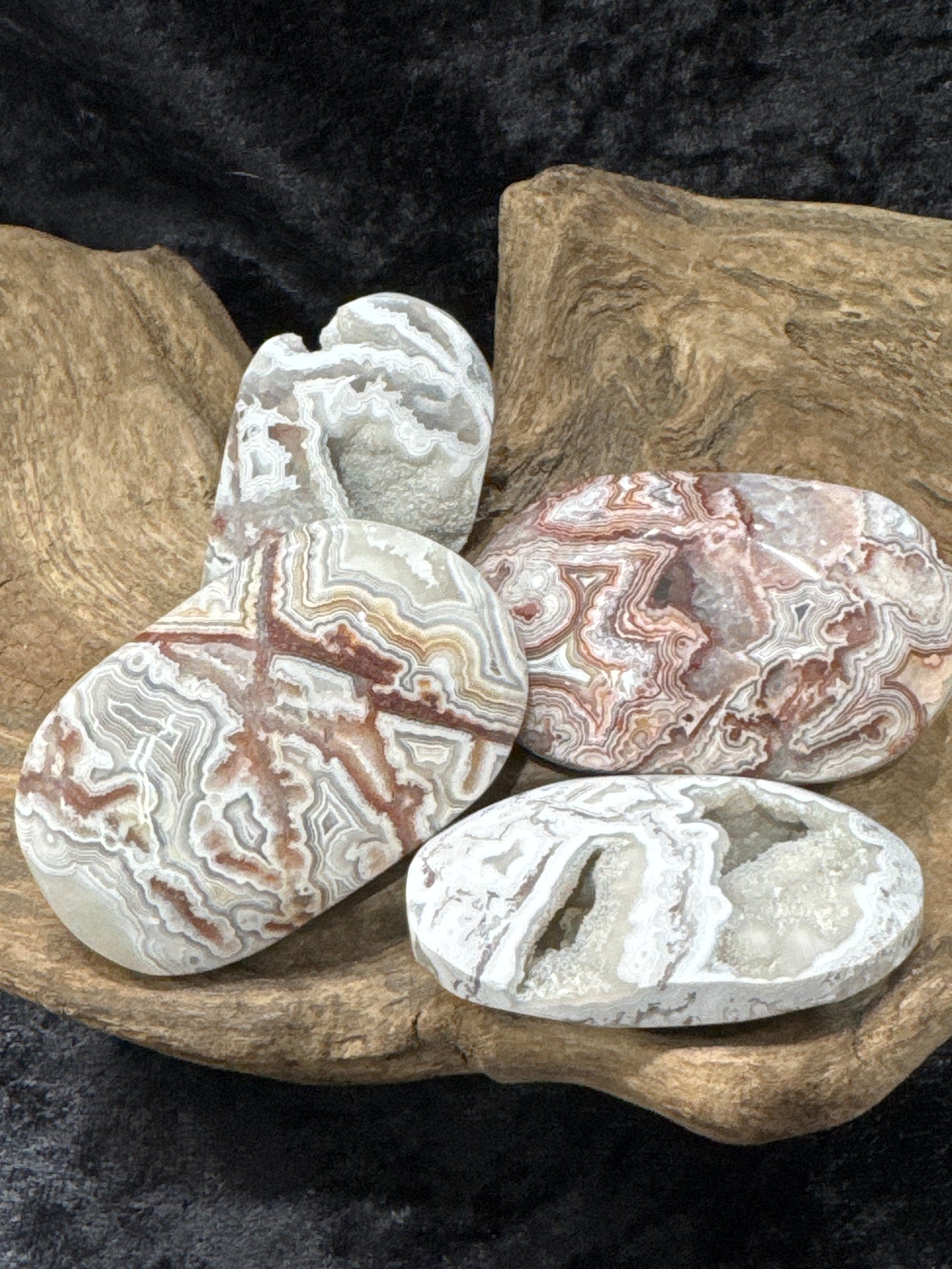 Crazy lace agate palm stones