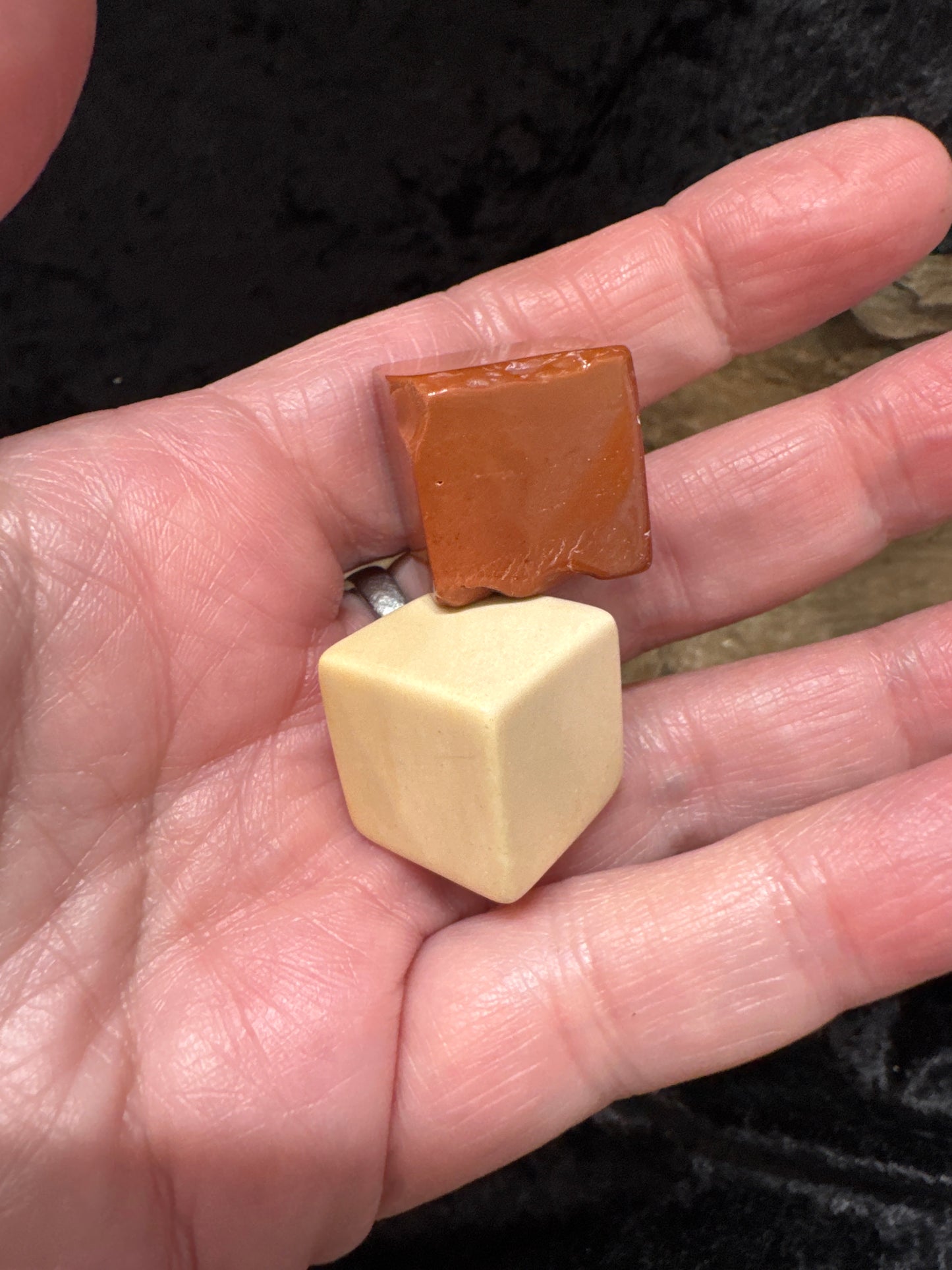 Mookaite cube