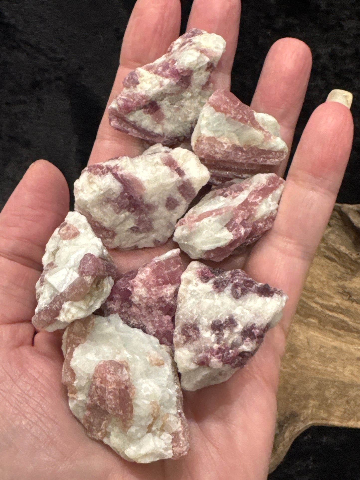 Pink tourmaline - raw/rough