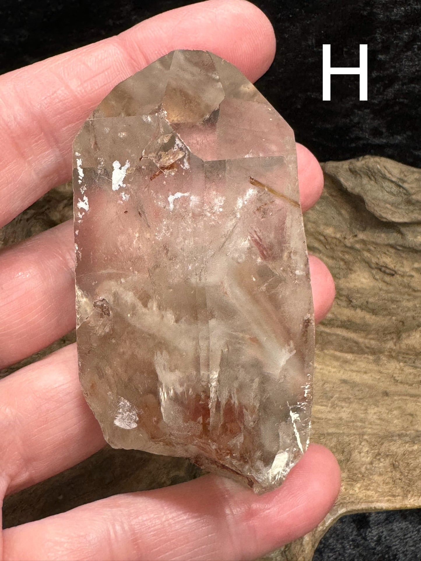 Lodolite polished points and freeform shapes