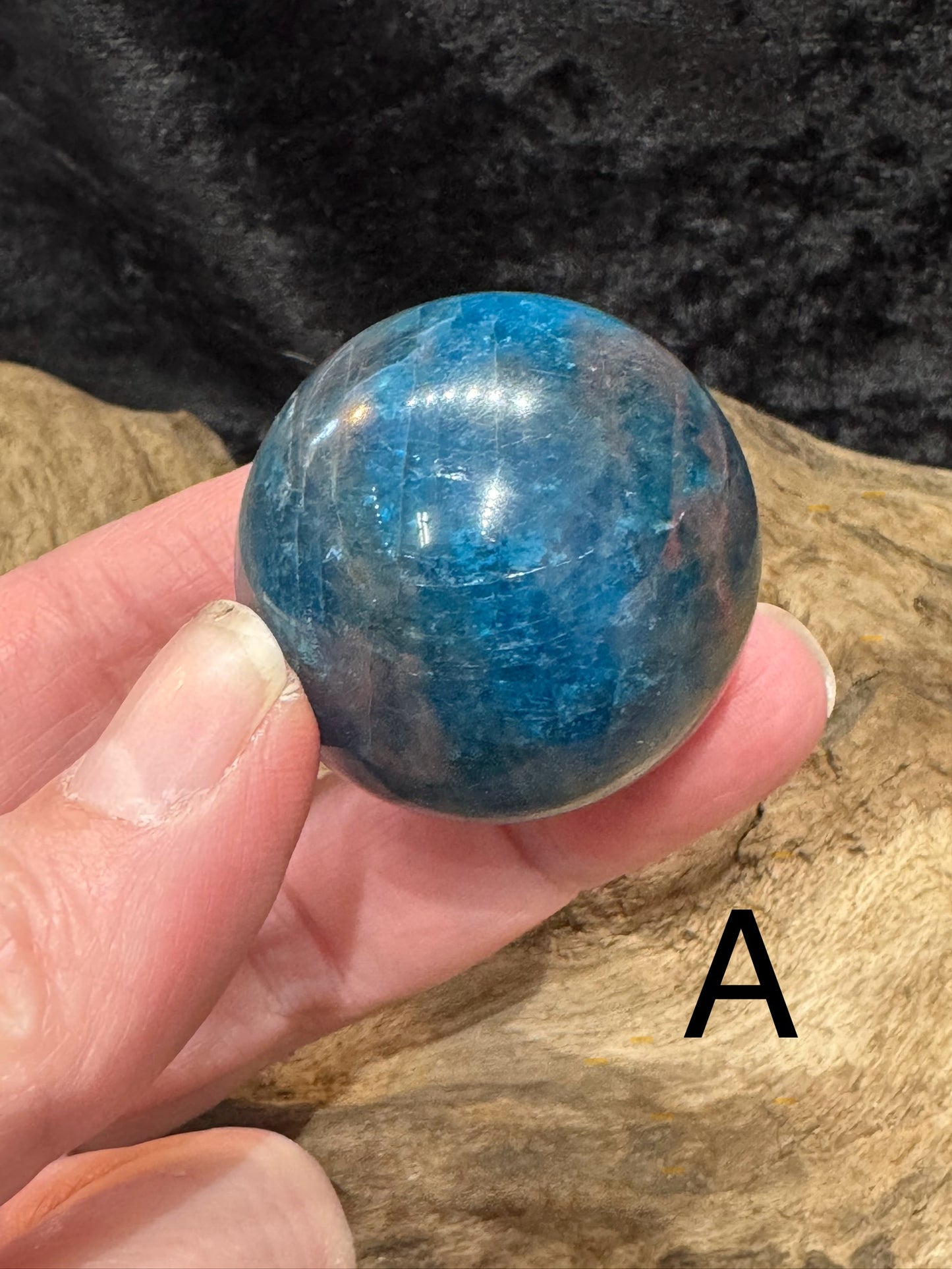 Apatite sphere