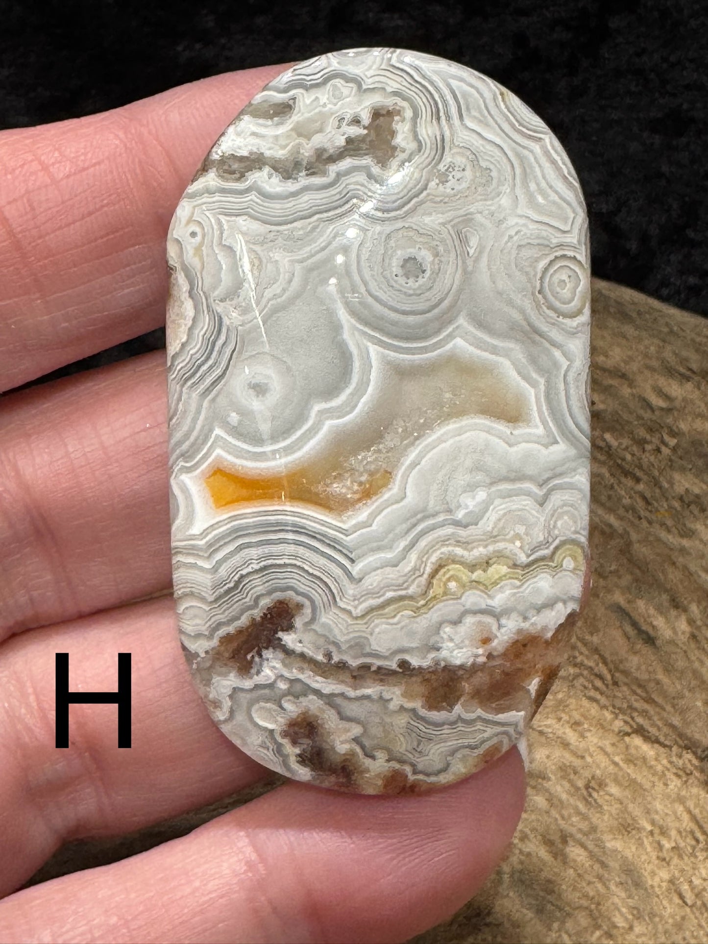 Crazy lace agate palm stones