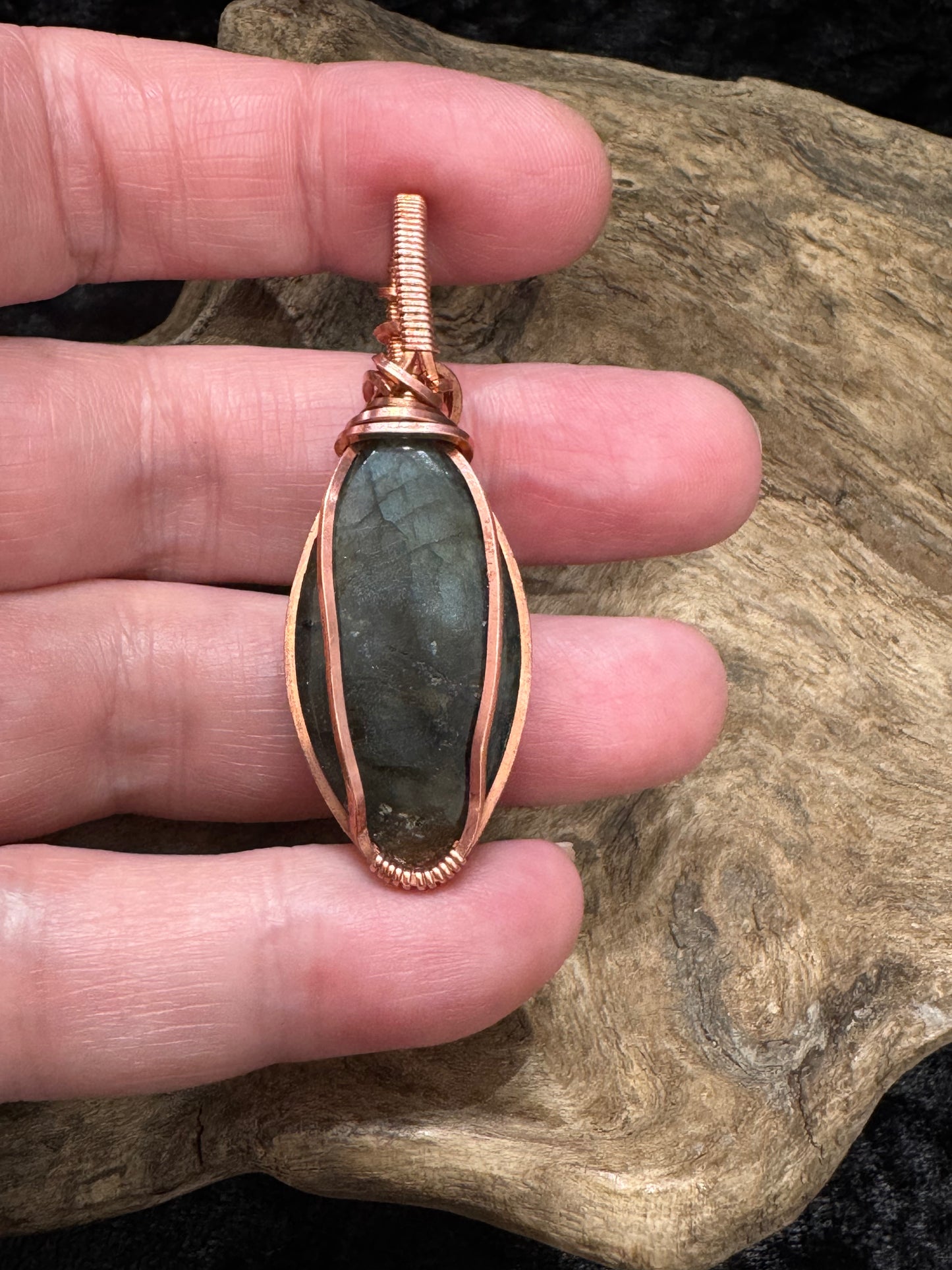 Labradorite wire wrapped pendant