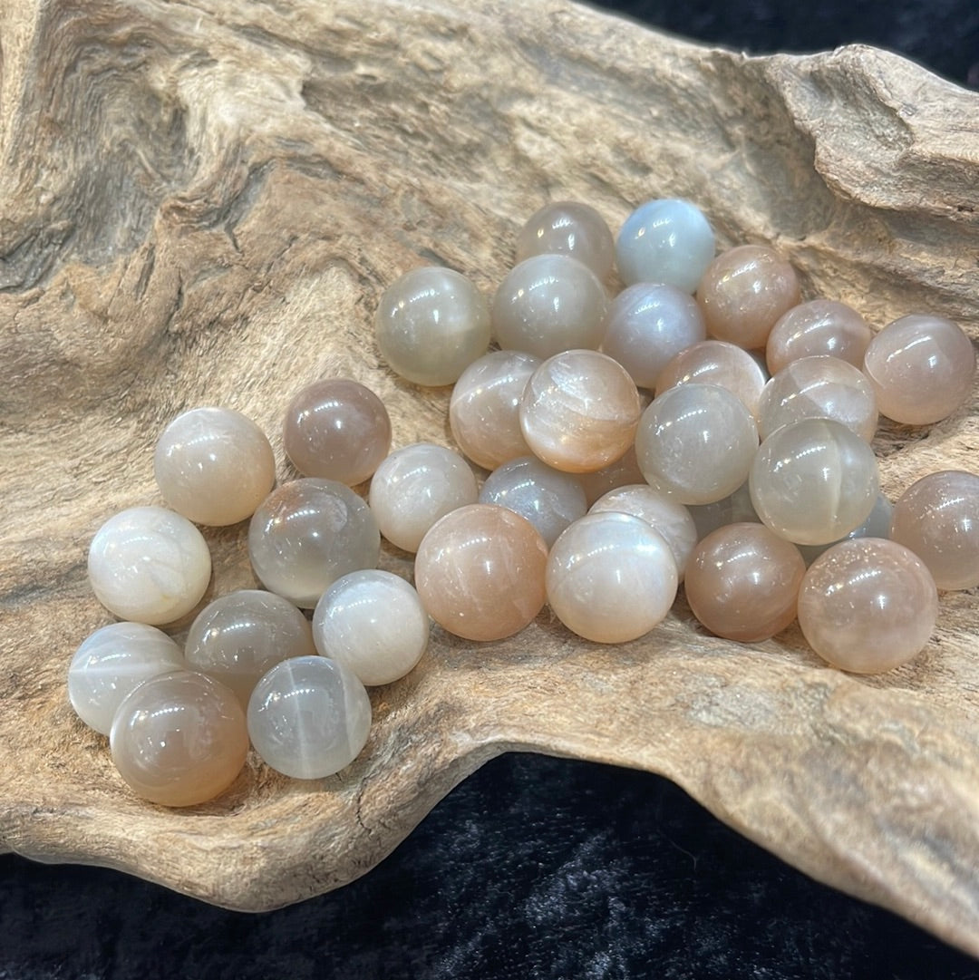 Mini Moonstone spheres