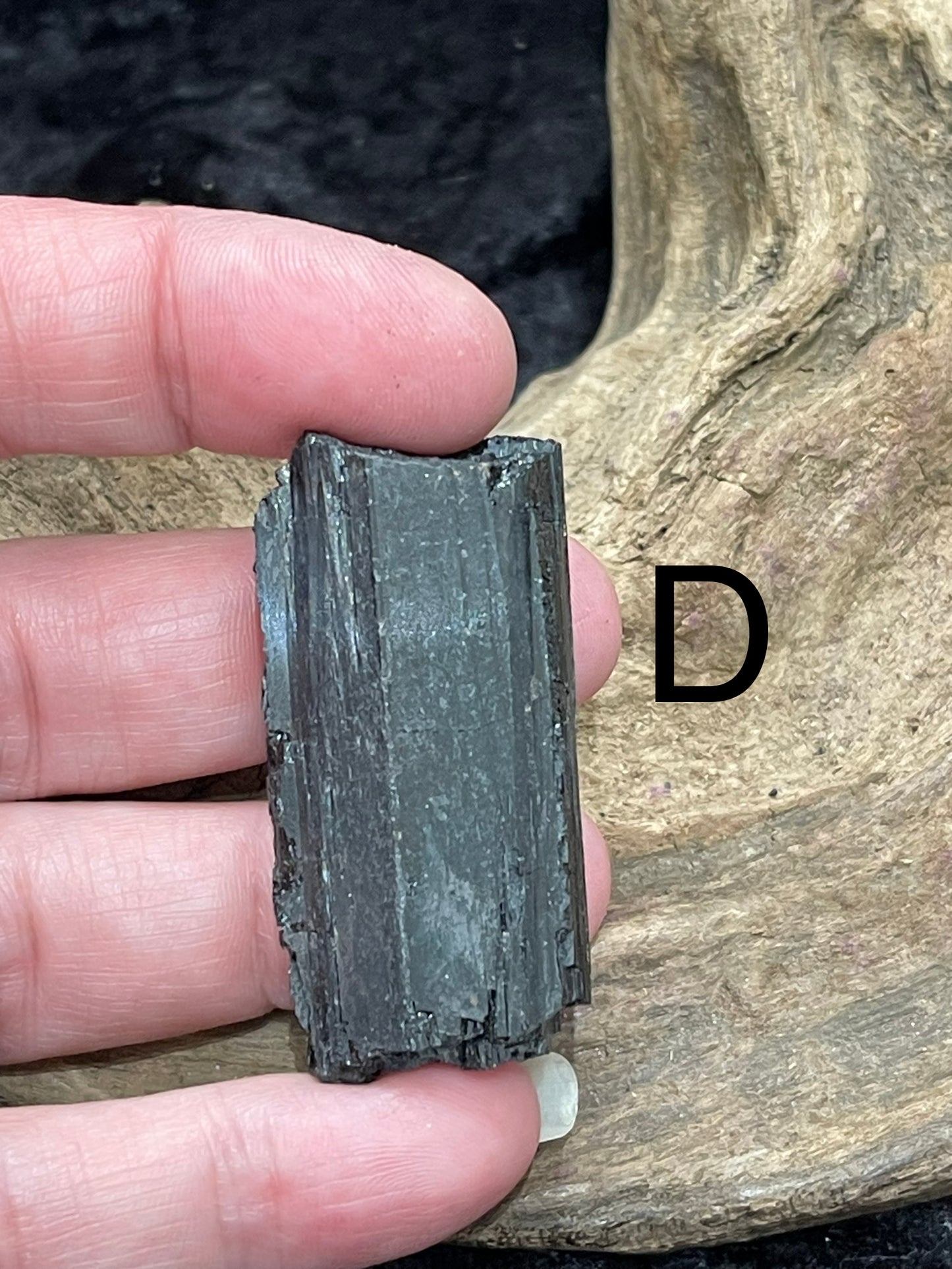 Black tourmaline - raw/rough