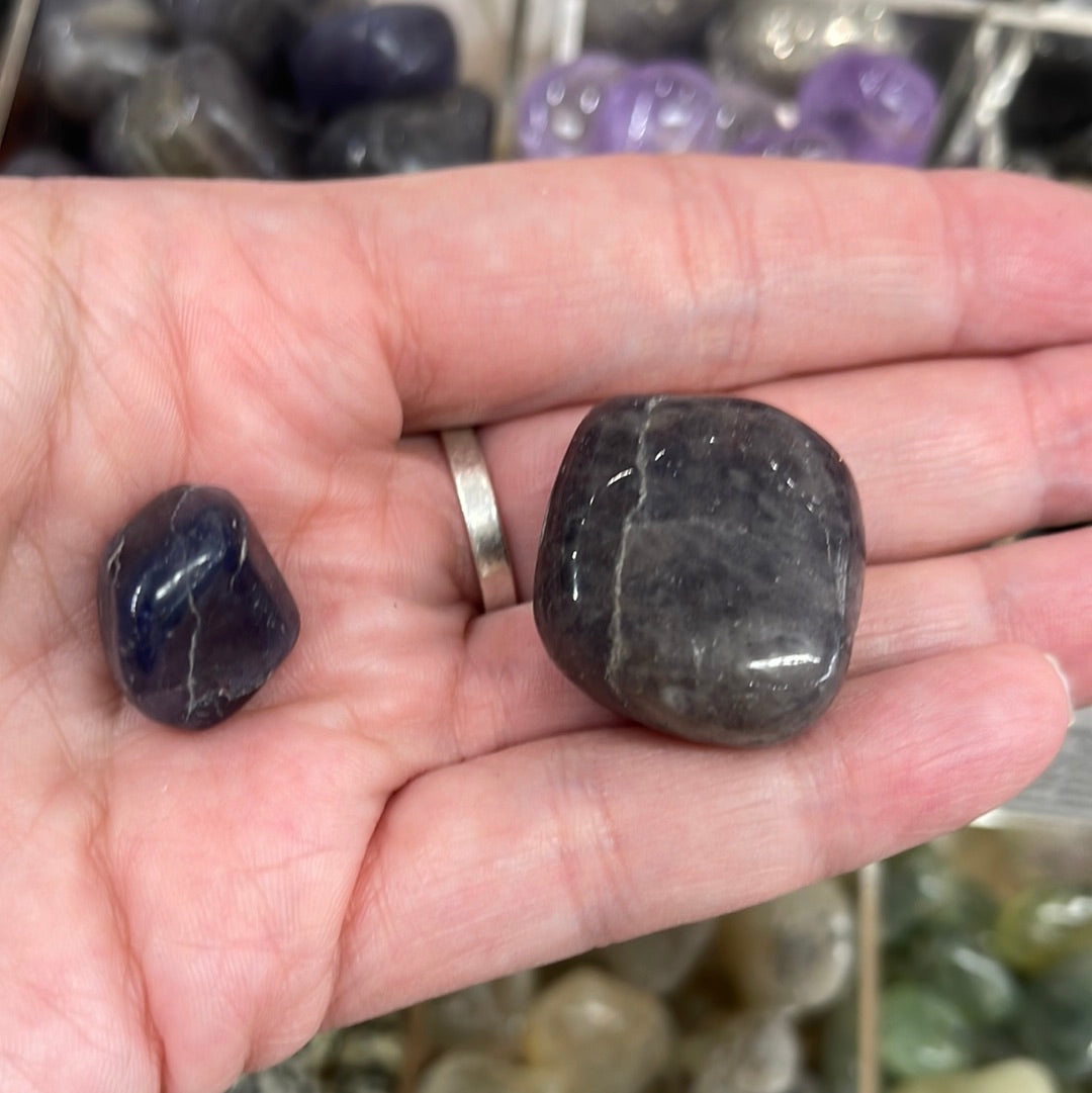 Tumbled Iolite