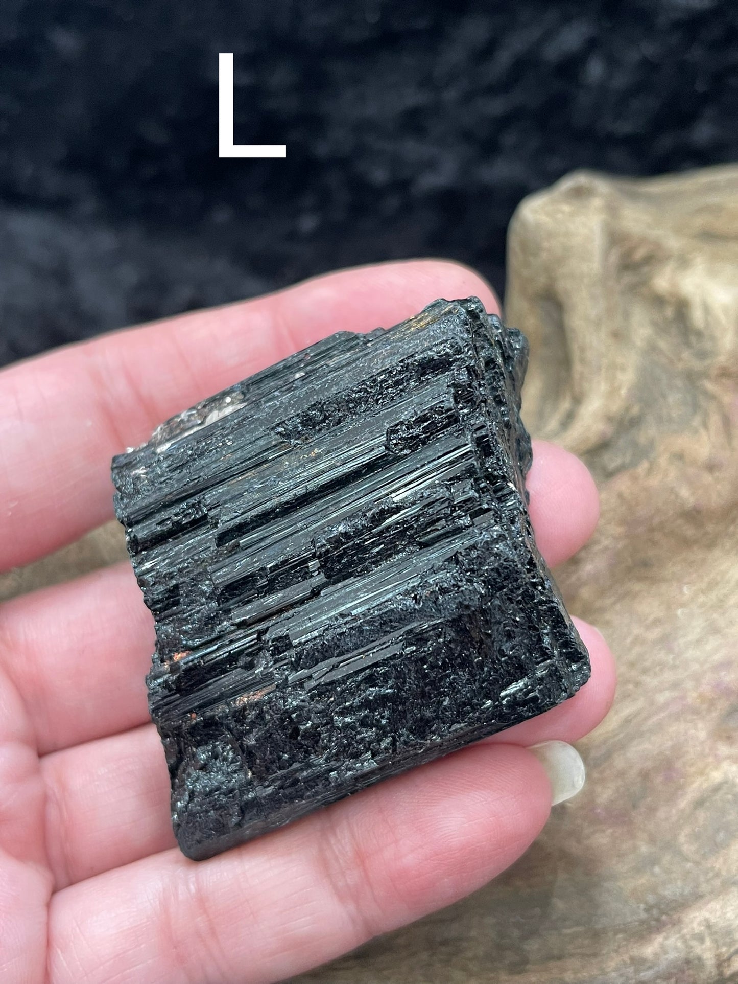 Black tourmaline - raw/rough