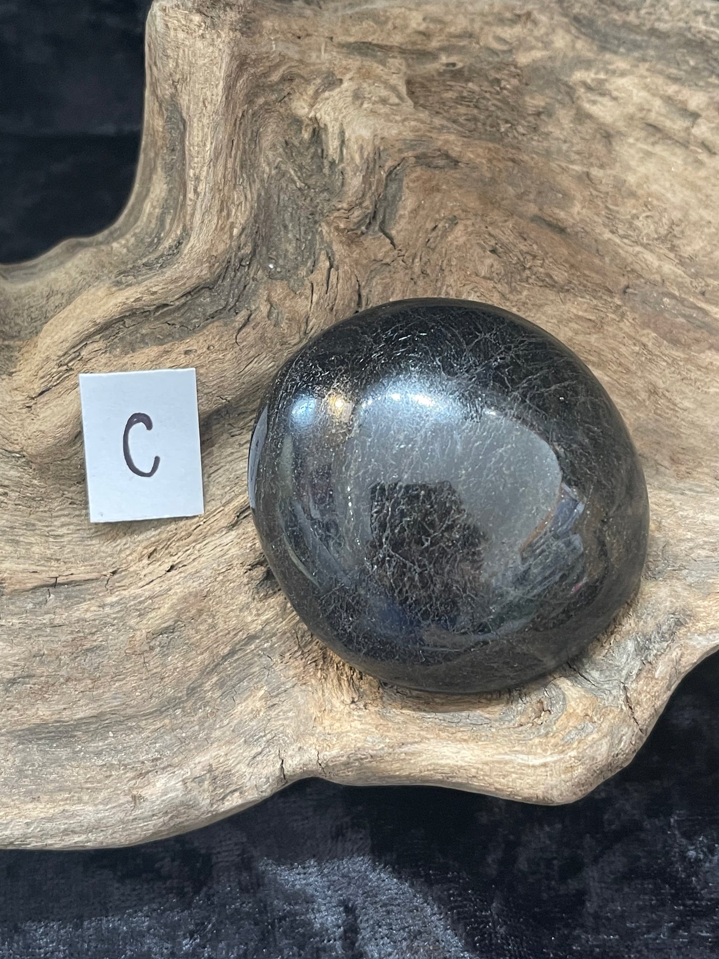 Black tourmaline palm stones