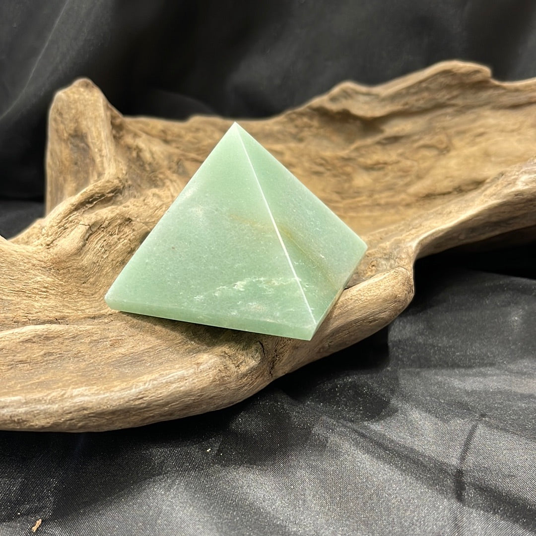 Pyramid 2” range