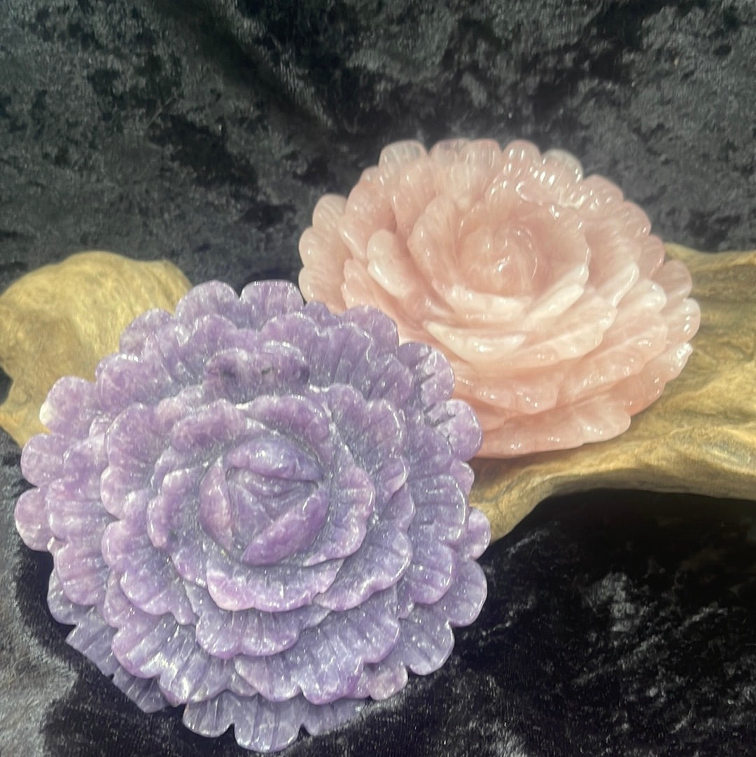 Gemstone flower blossoms