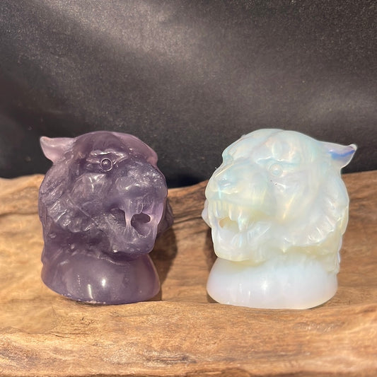 Gemstone tiger head