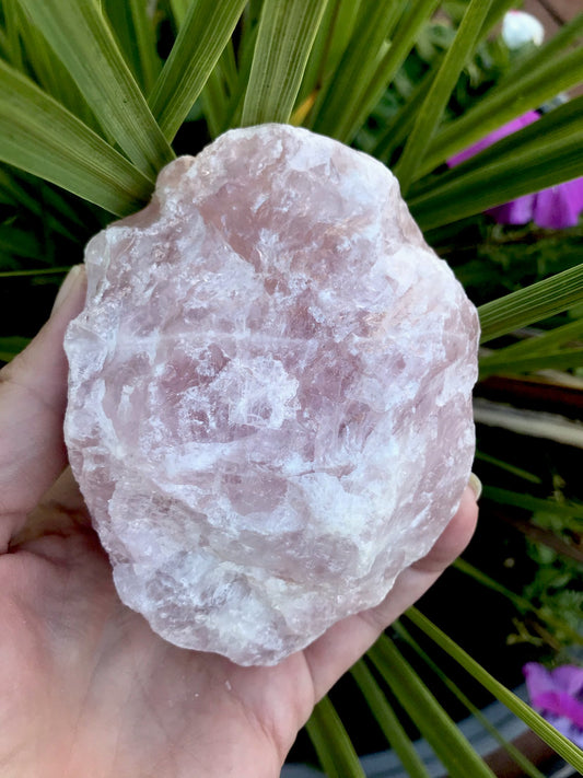 Rose quartz - raw rough