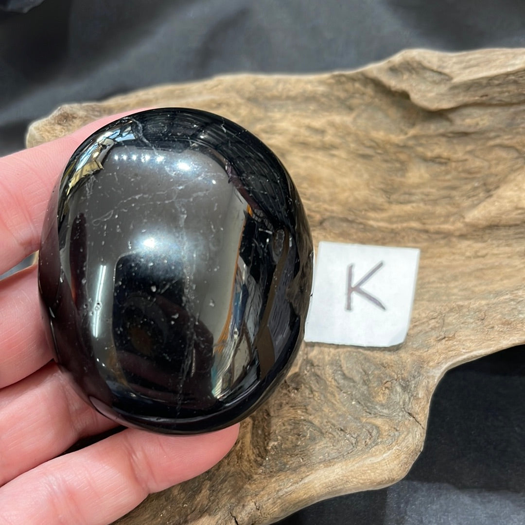 Black tourmaline palm stones