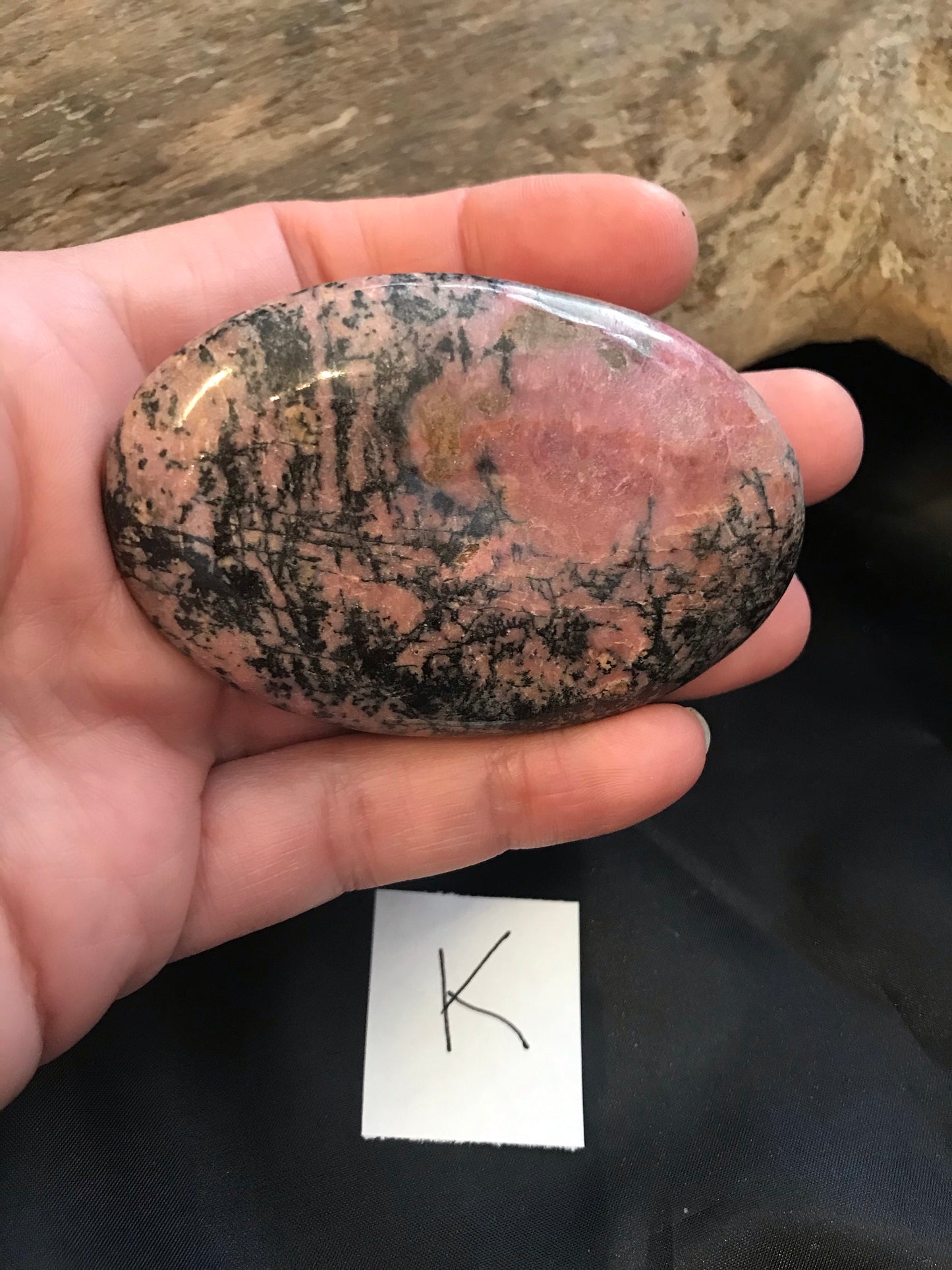Rhodonite Palm stone