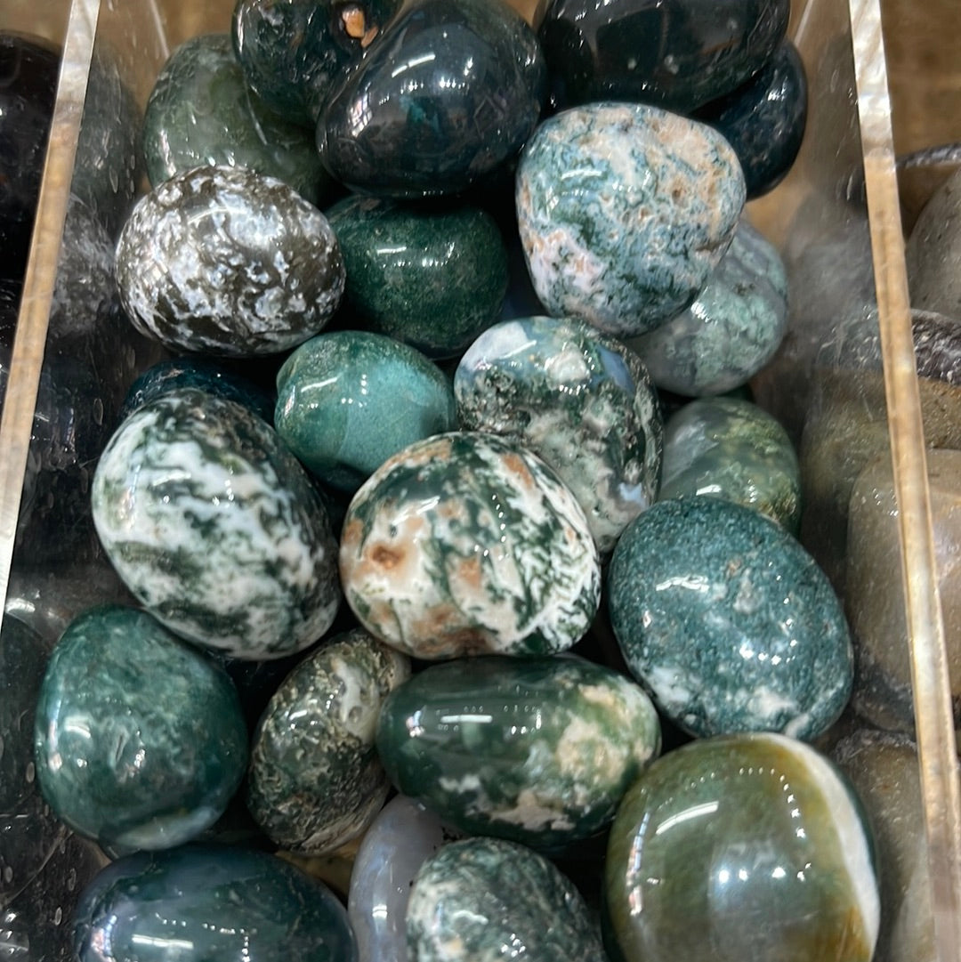 Tumbled Moss Agate