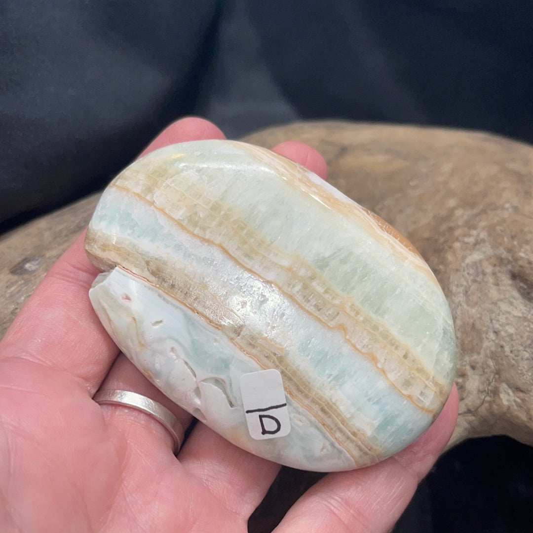 Caribbean Calcite Palm stone