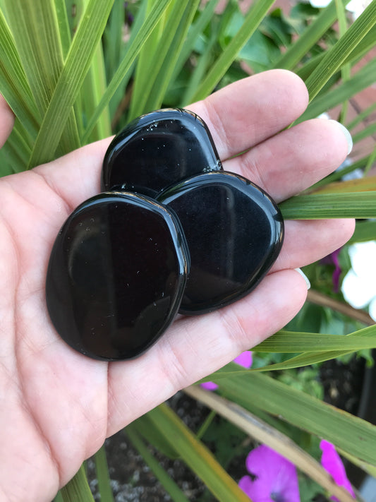 Black obsidian disks