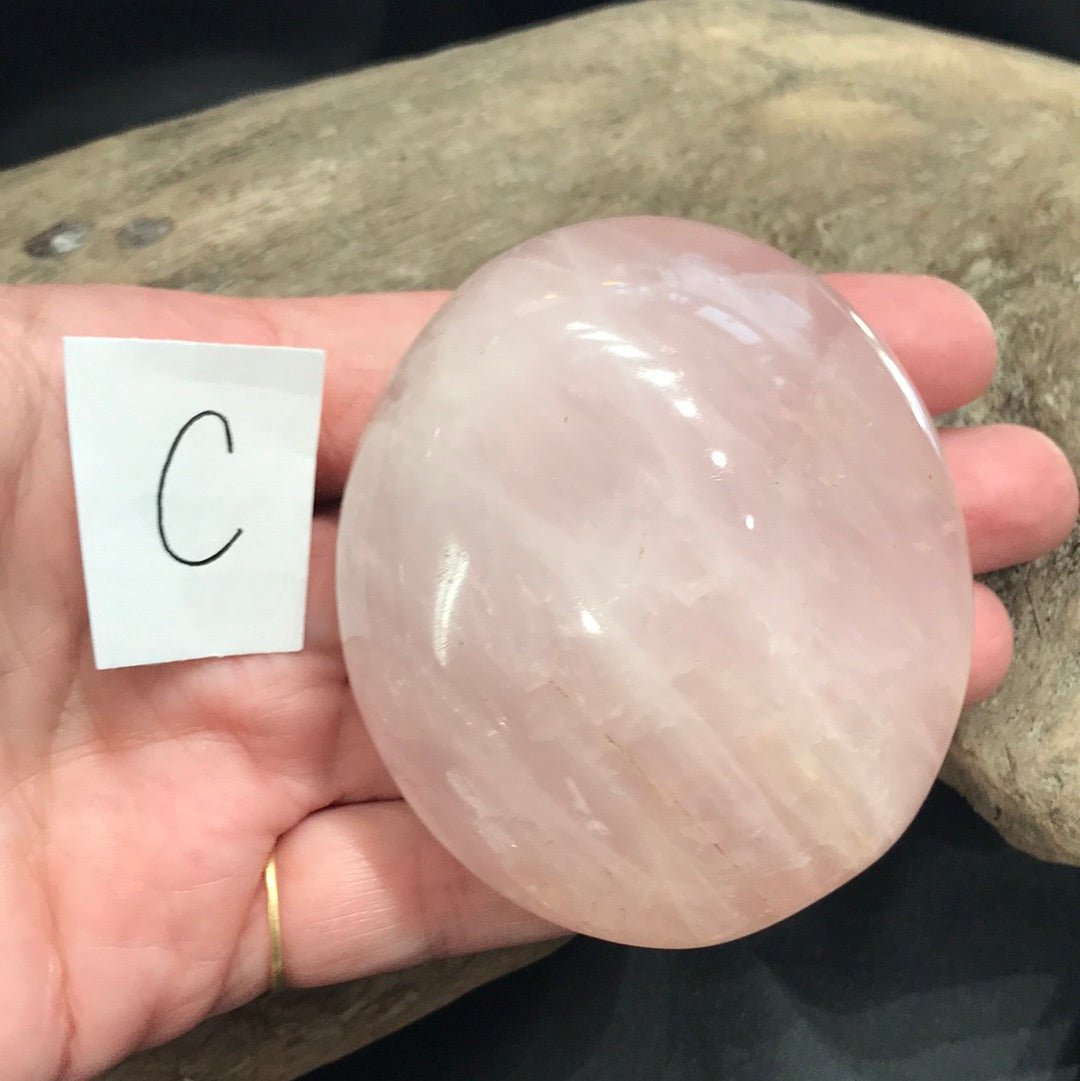 Rose quartz palm stone