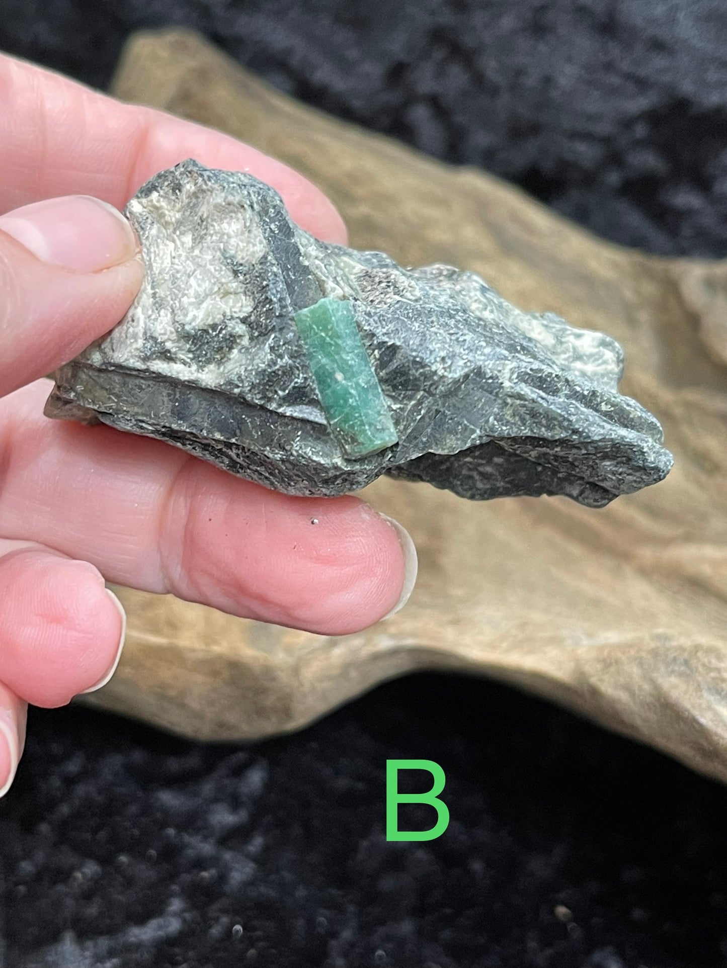 Raw/rough Emerald