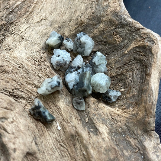 Phenacite rough
