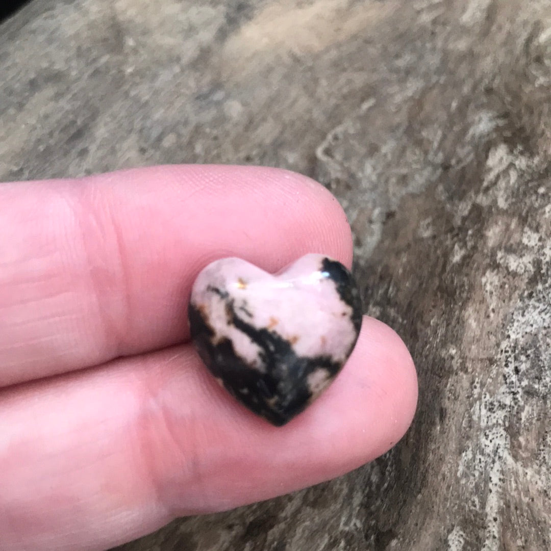 Mini gemstone hearts