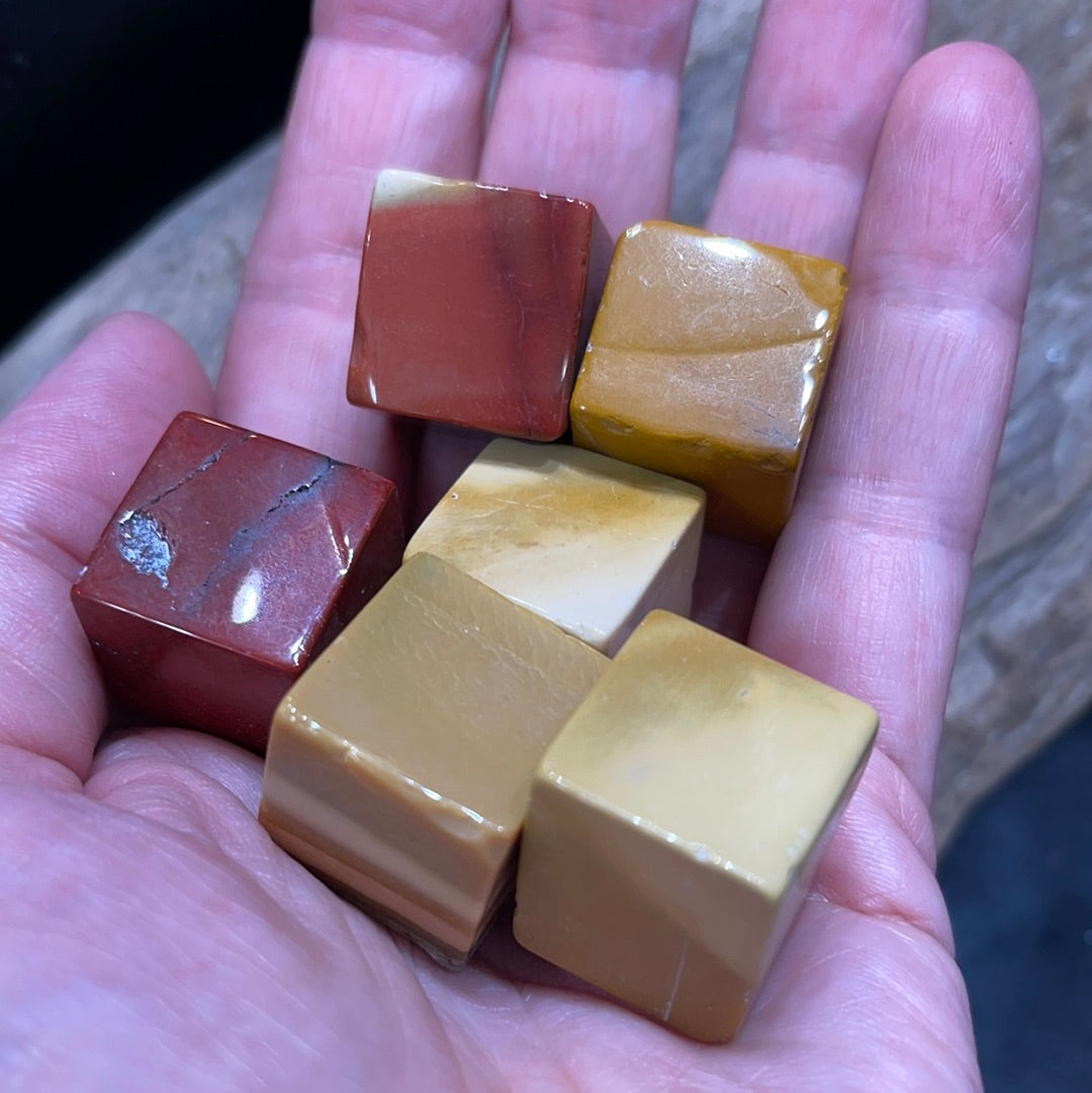 Mookaite cube