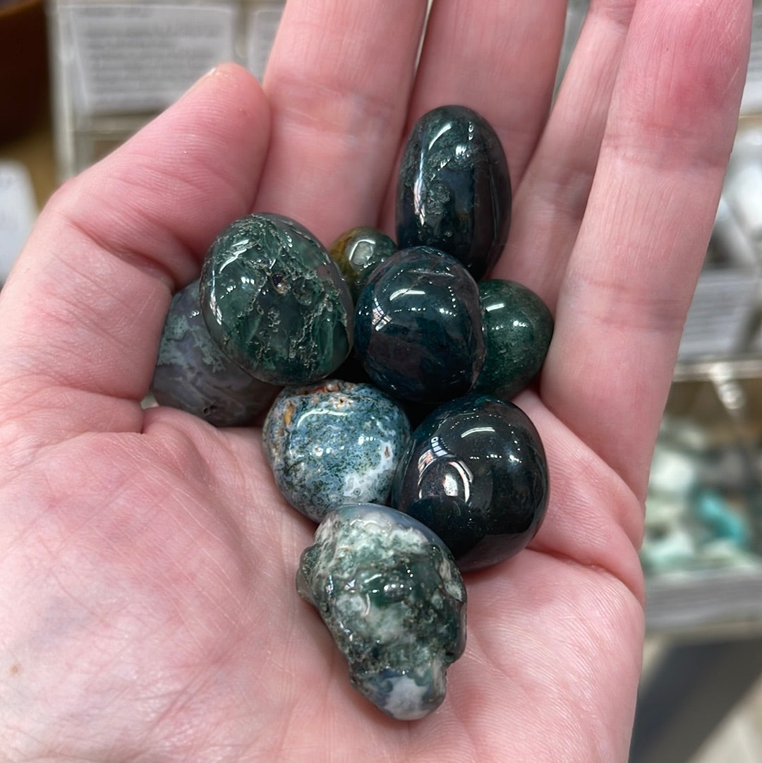 Tumbled Moss Agate