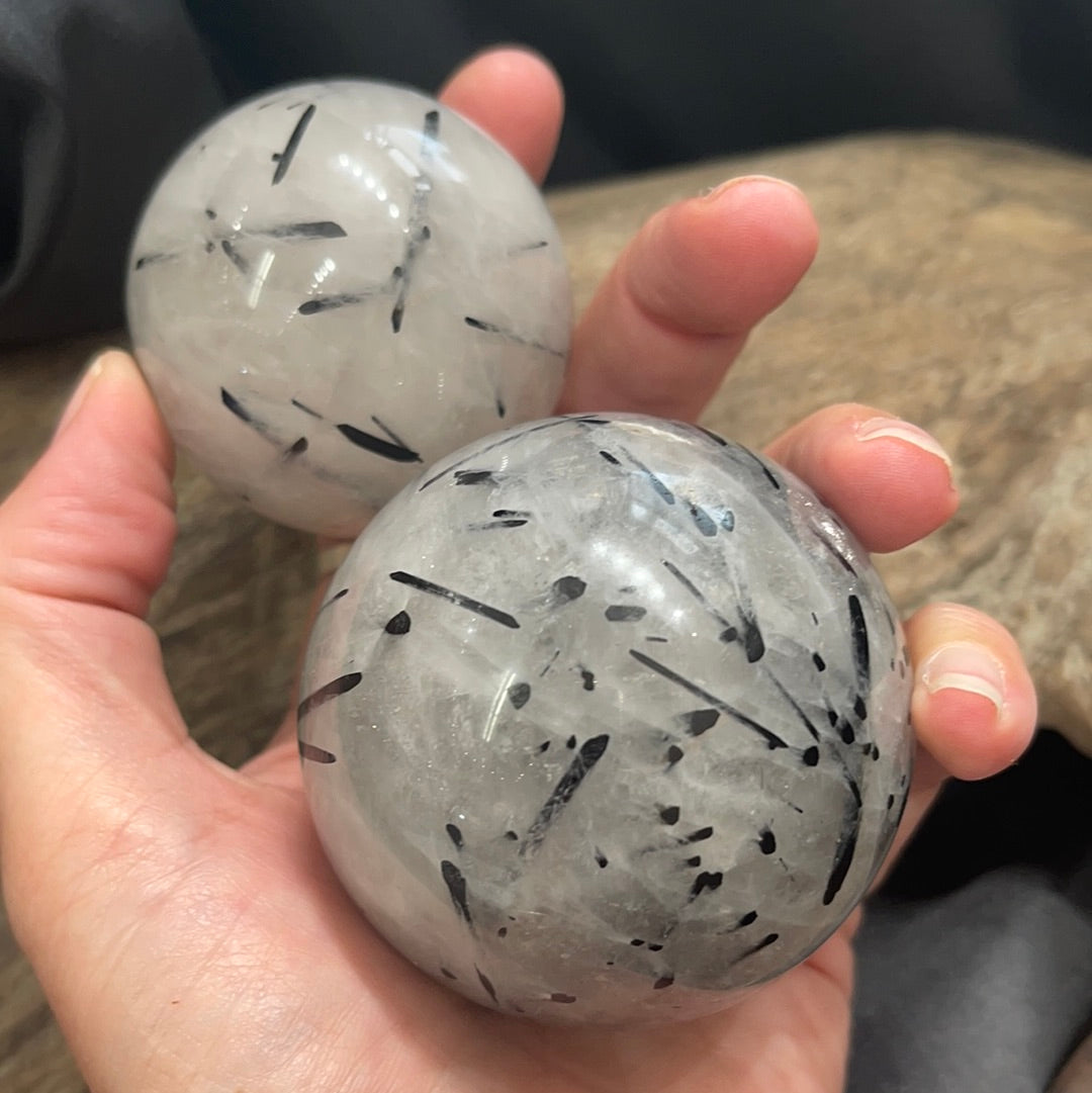 Tourmalinated quartz sphere