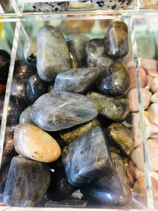 Tumbled Labradorite
