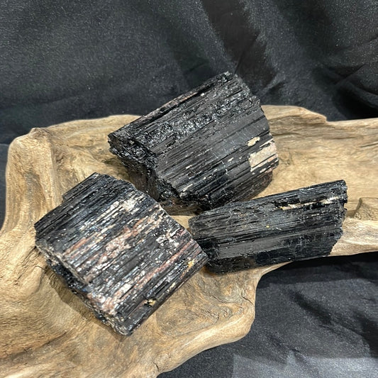 Black tourmaline - raw/rough