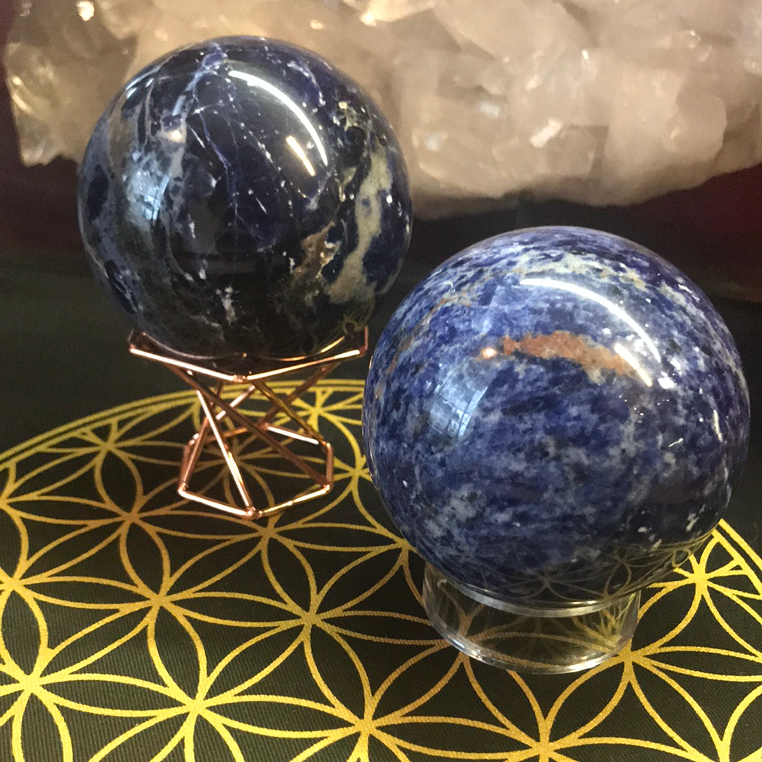 Sodalite sphere