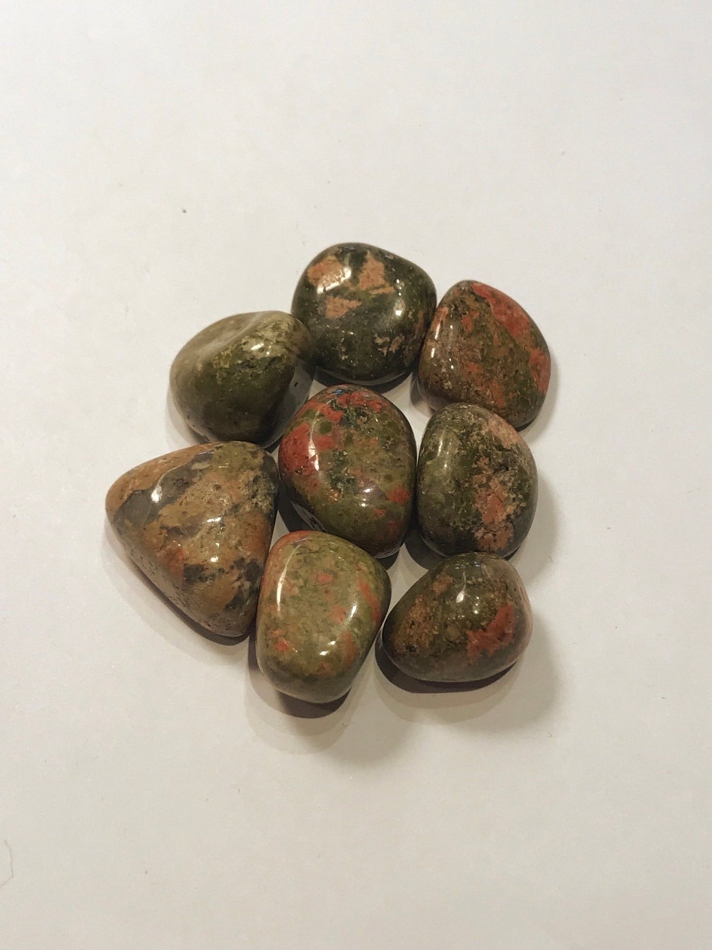 Tumbled unakite