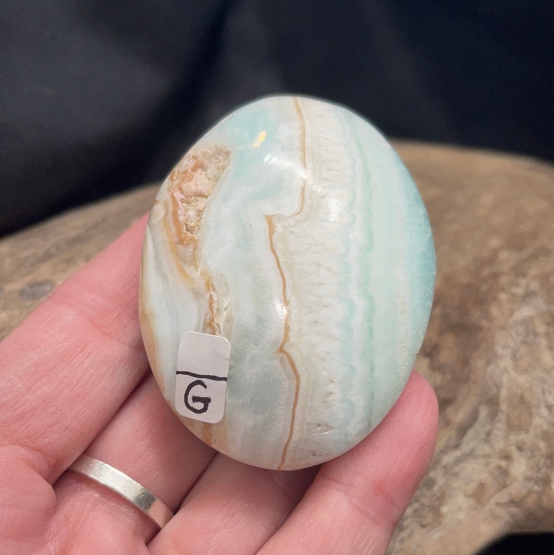 Caribbean Calcite Palm stone