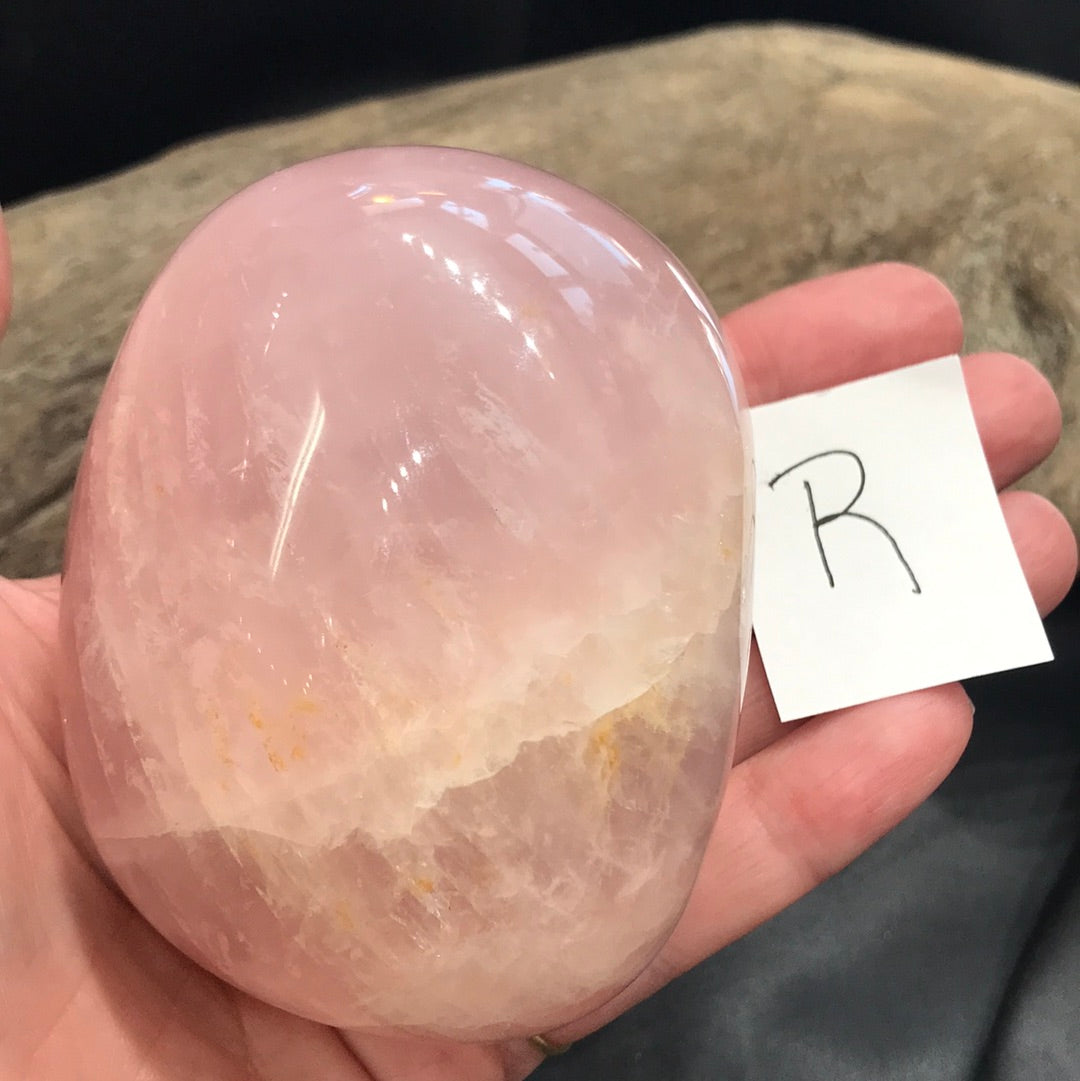 Rose quartz palm stone