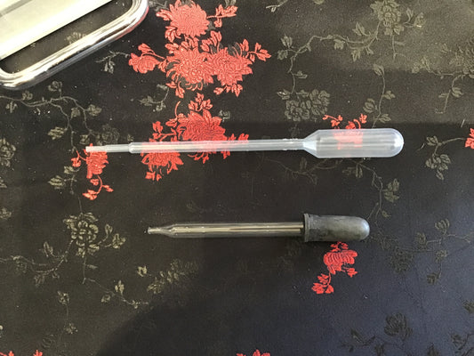 Eye droppers