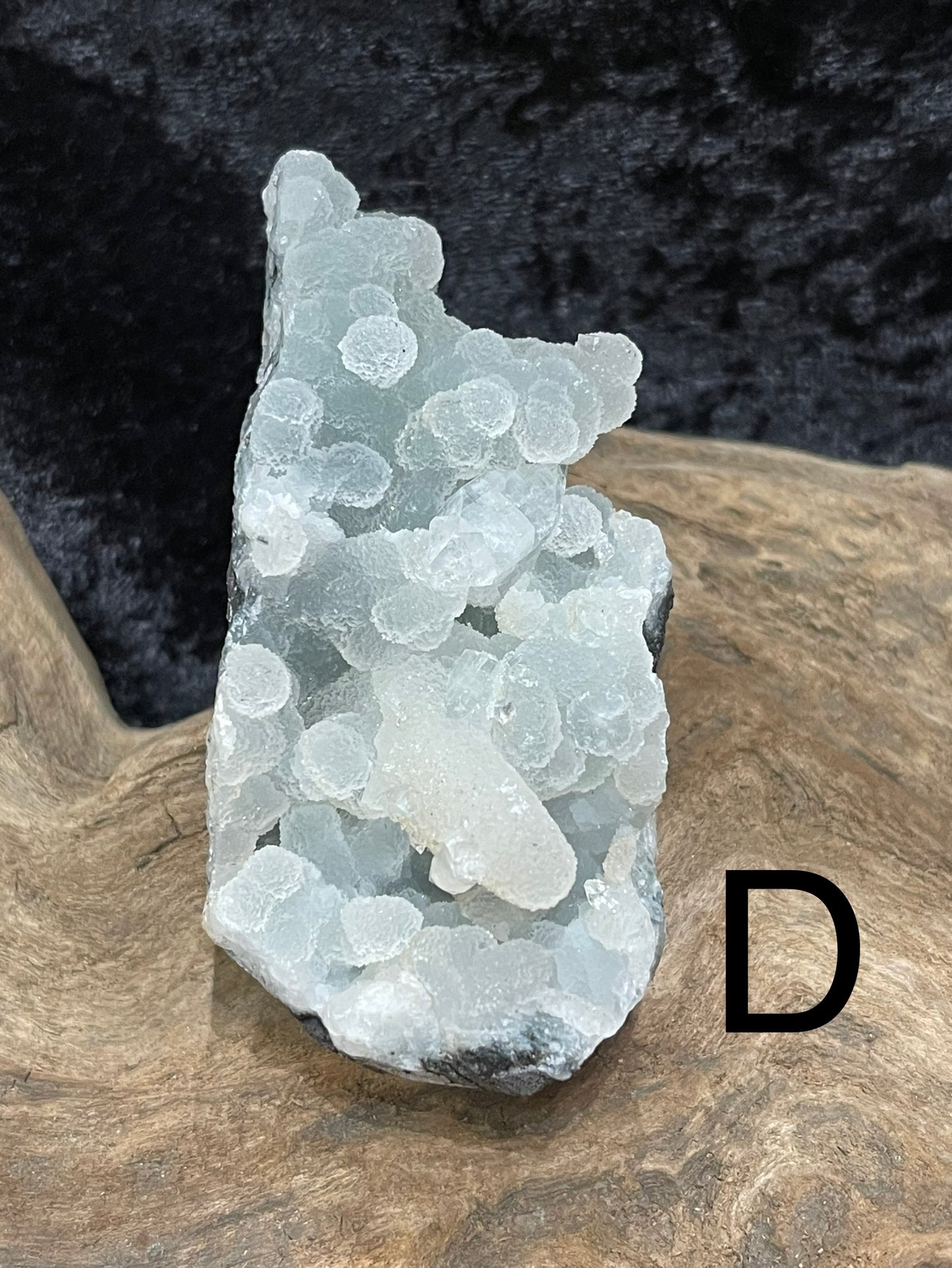 Zeolite clusters