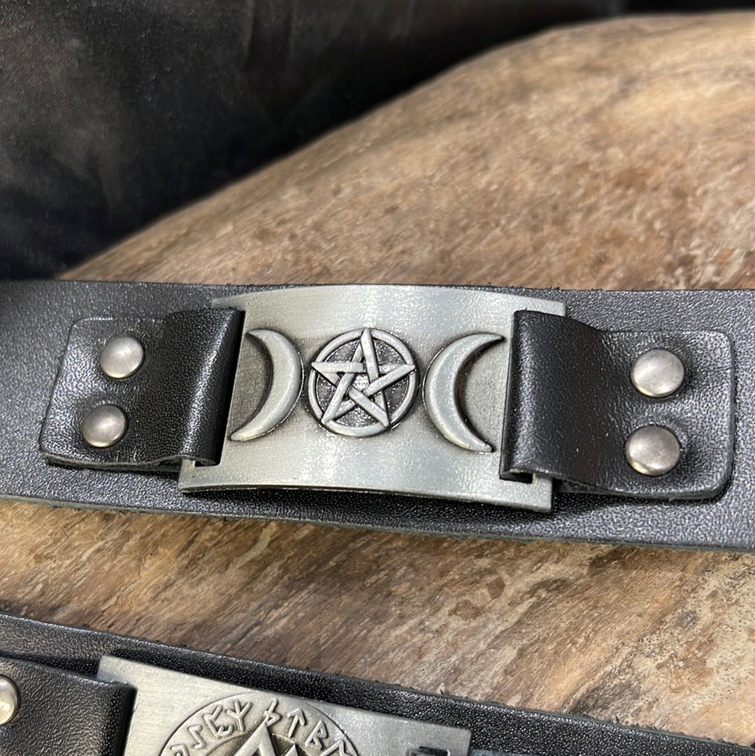 Leather snap bracelets