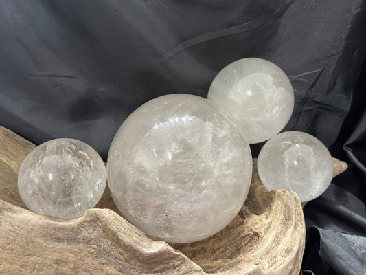 Quartz sphere