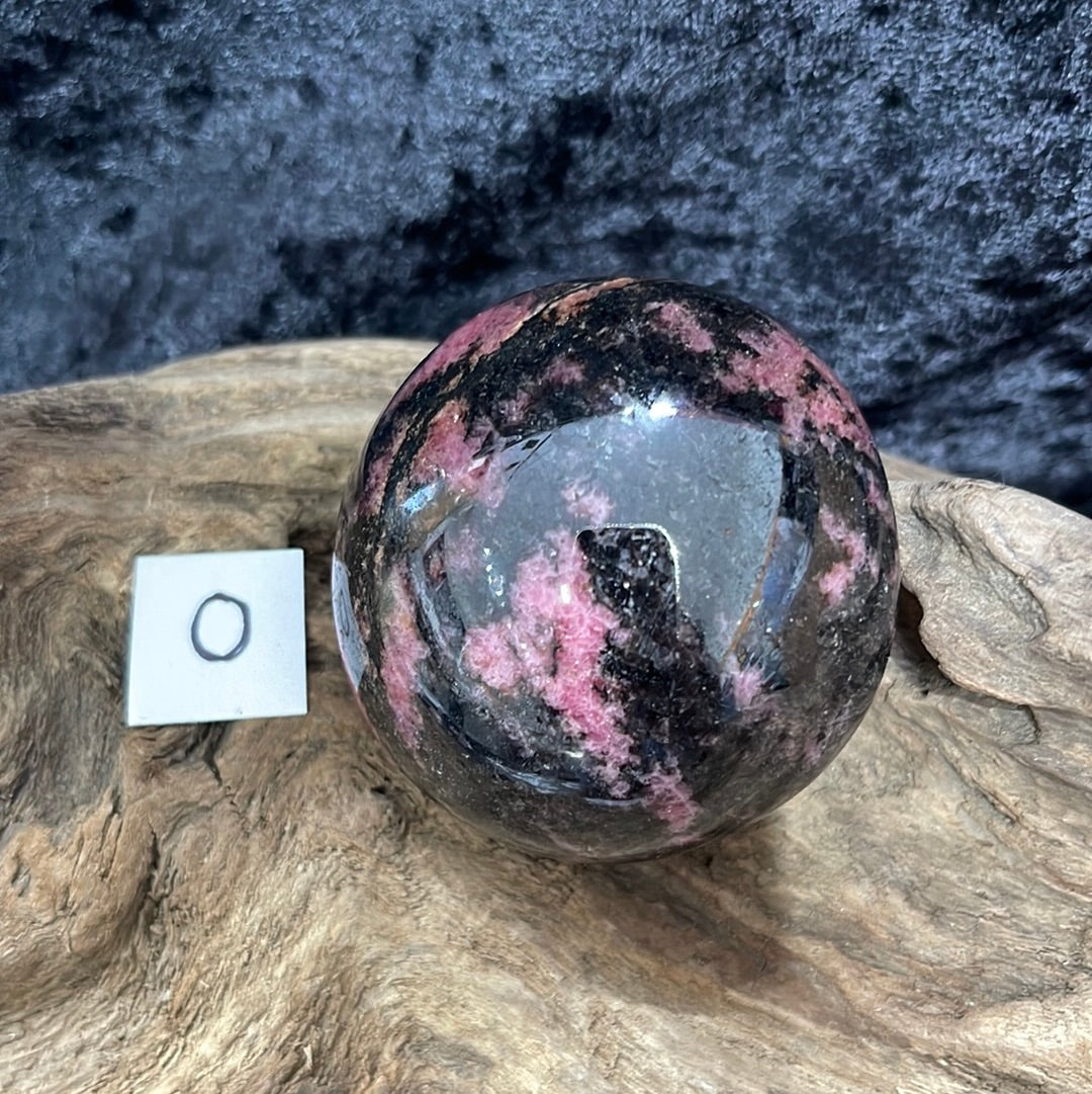 Rhodonite Palm stone