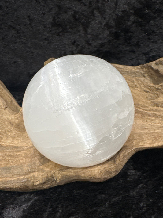 Selenite sphere