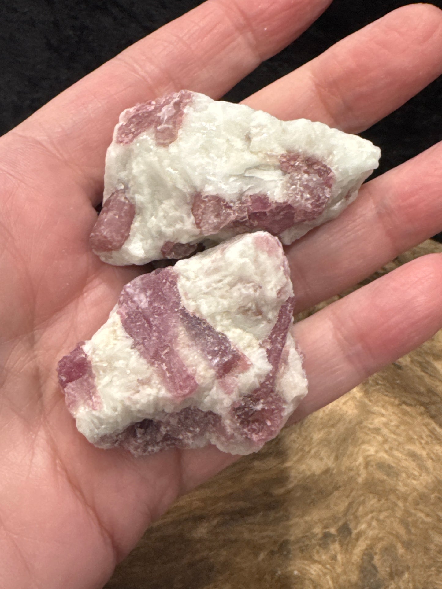 Pink tourmaline - raw/rough