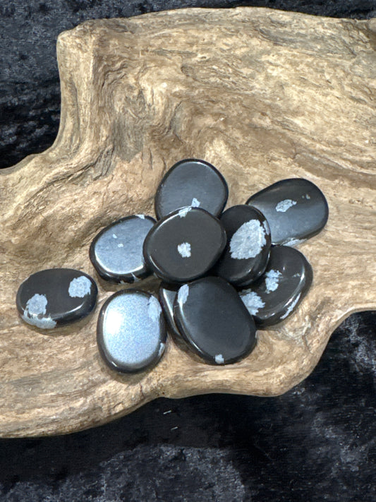 Snowflake obsidian disk