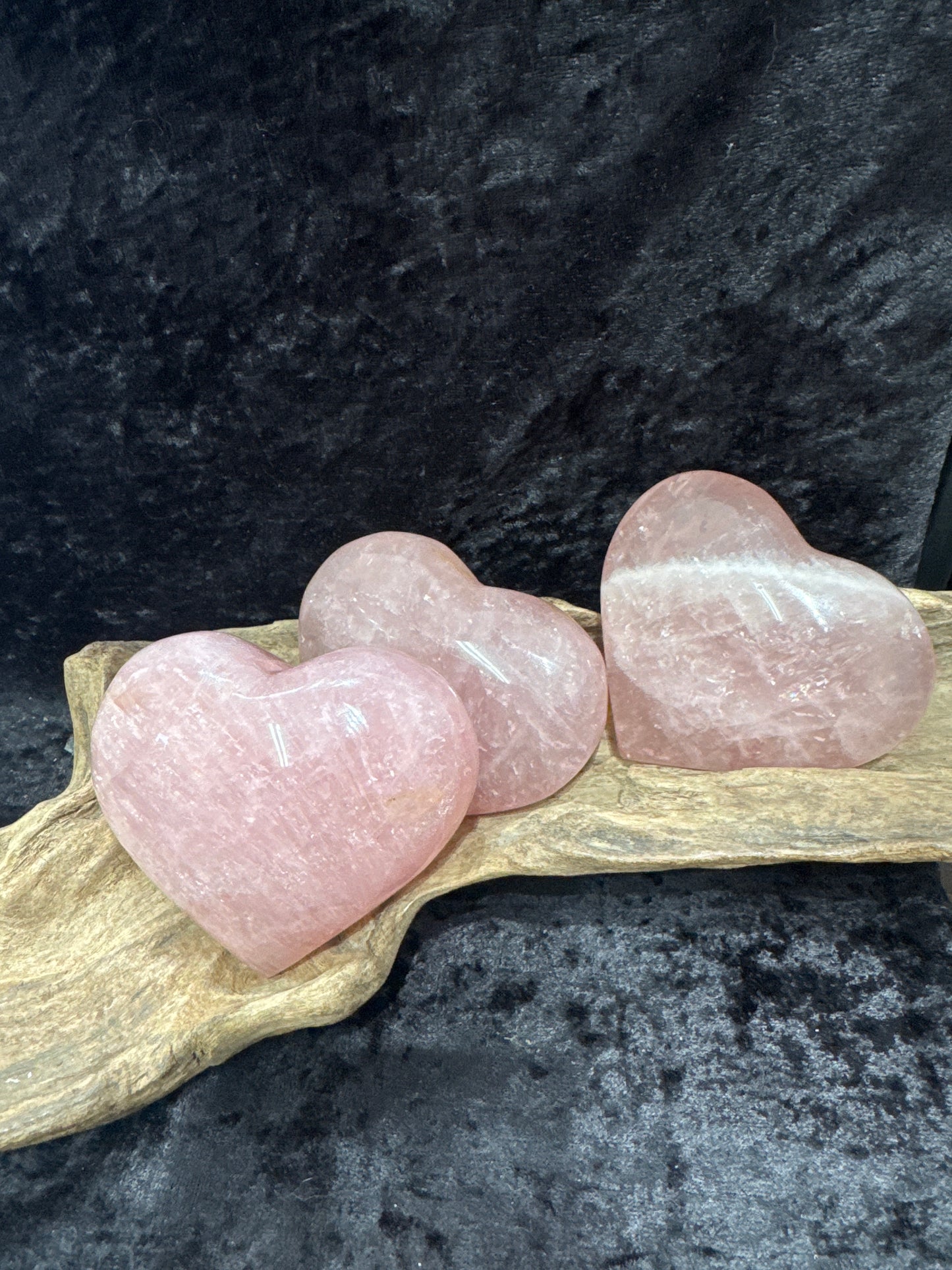 Rose quartz hearts - medium