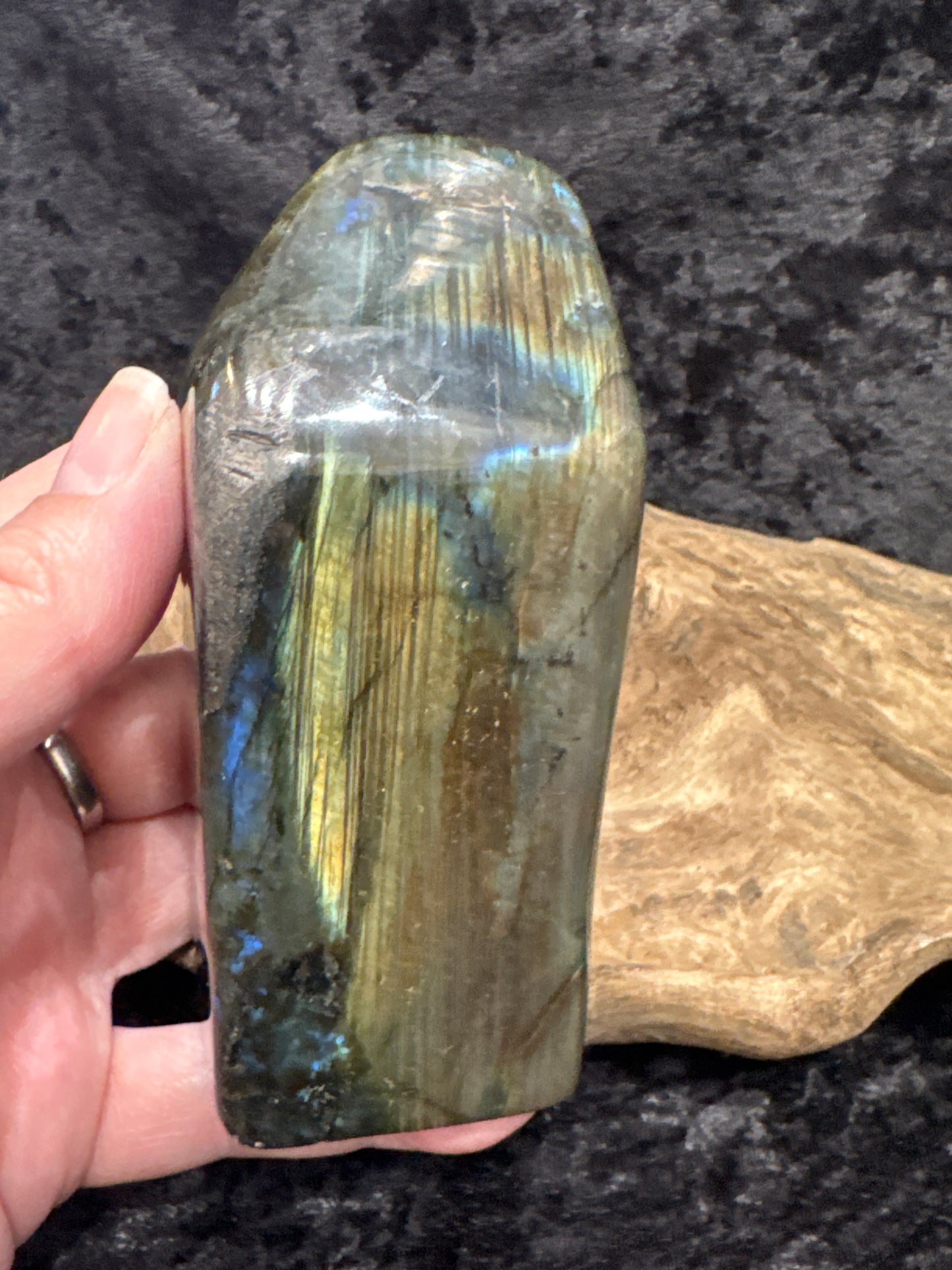 Labradorite polished free form