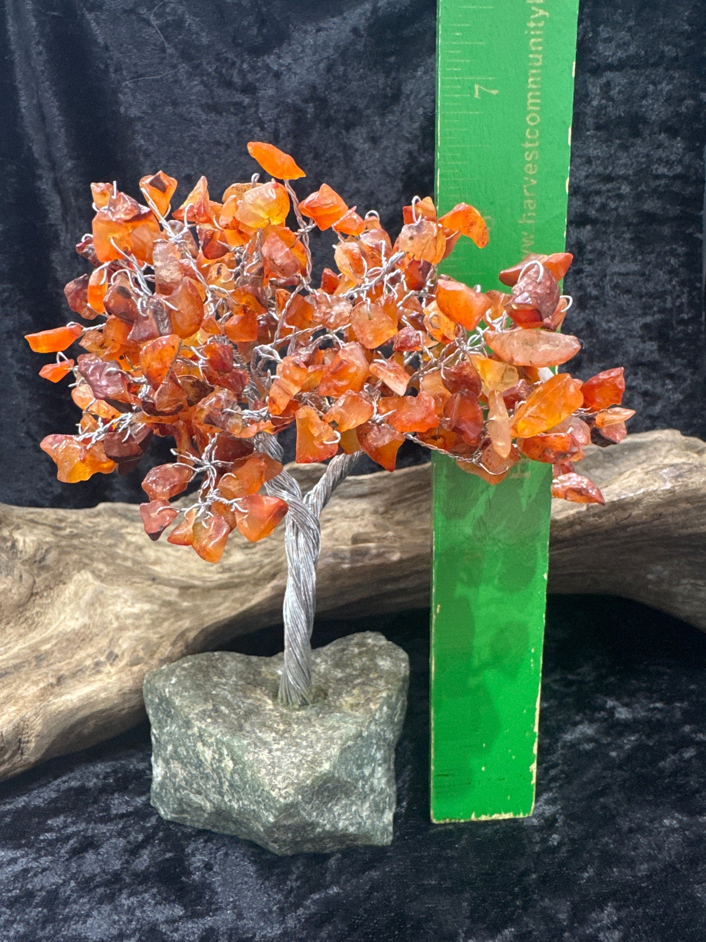 Carnelian gem tree