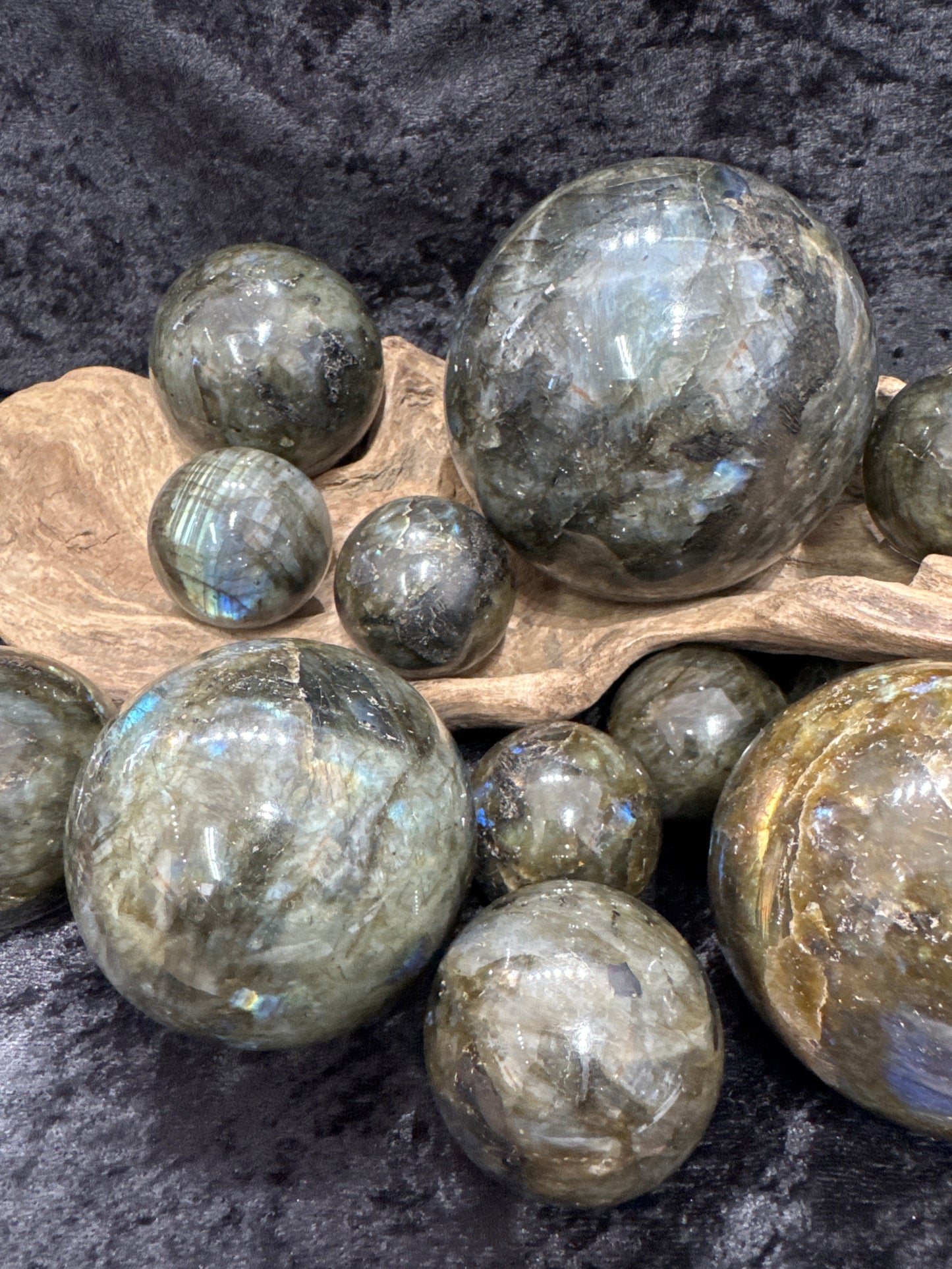 Labradorite sphere