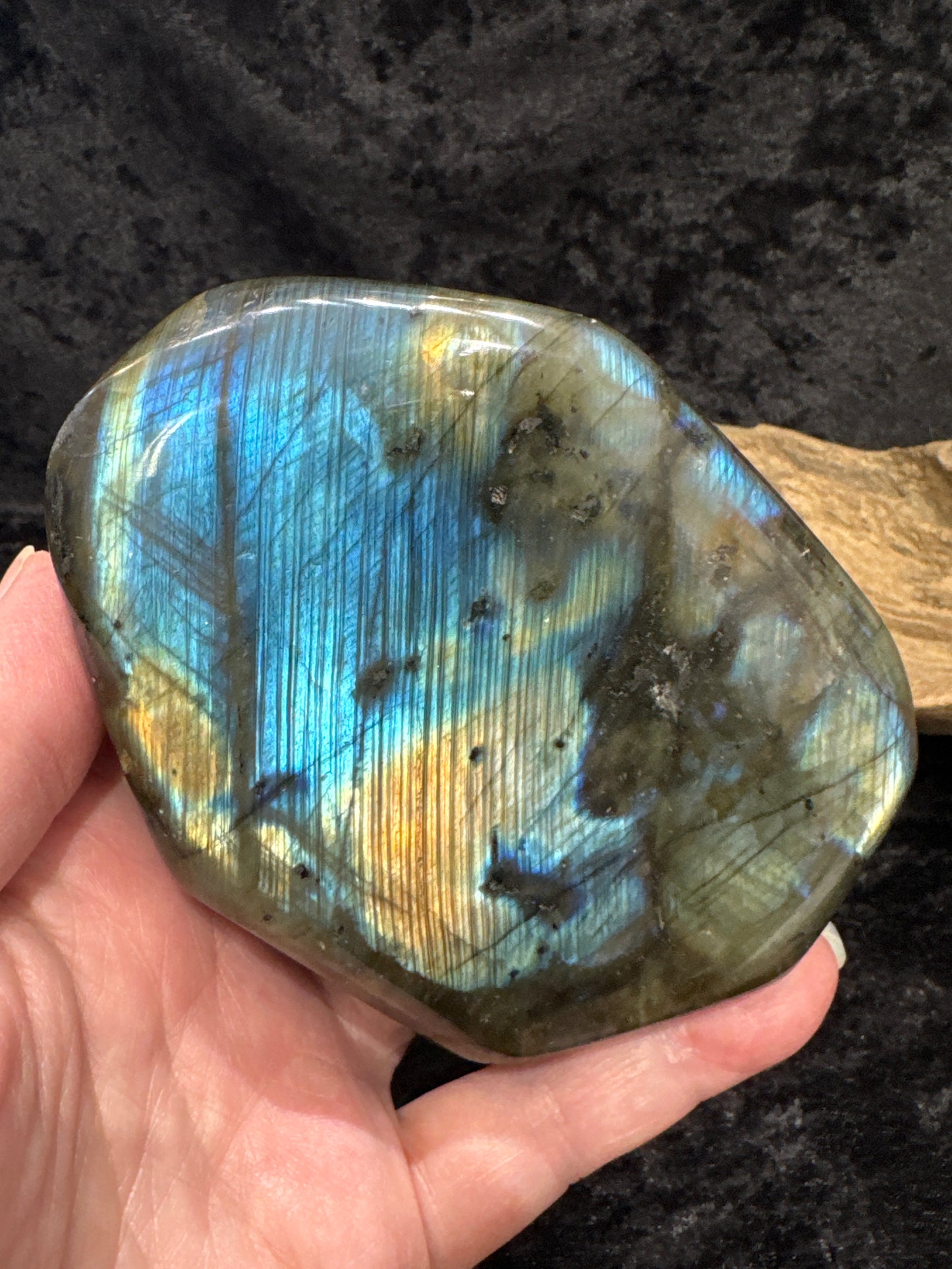 Labradorite polished free form