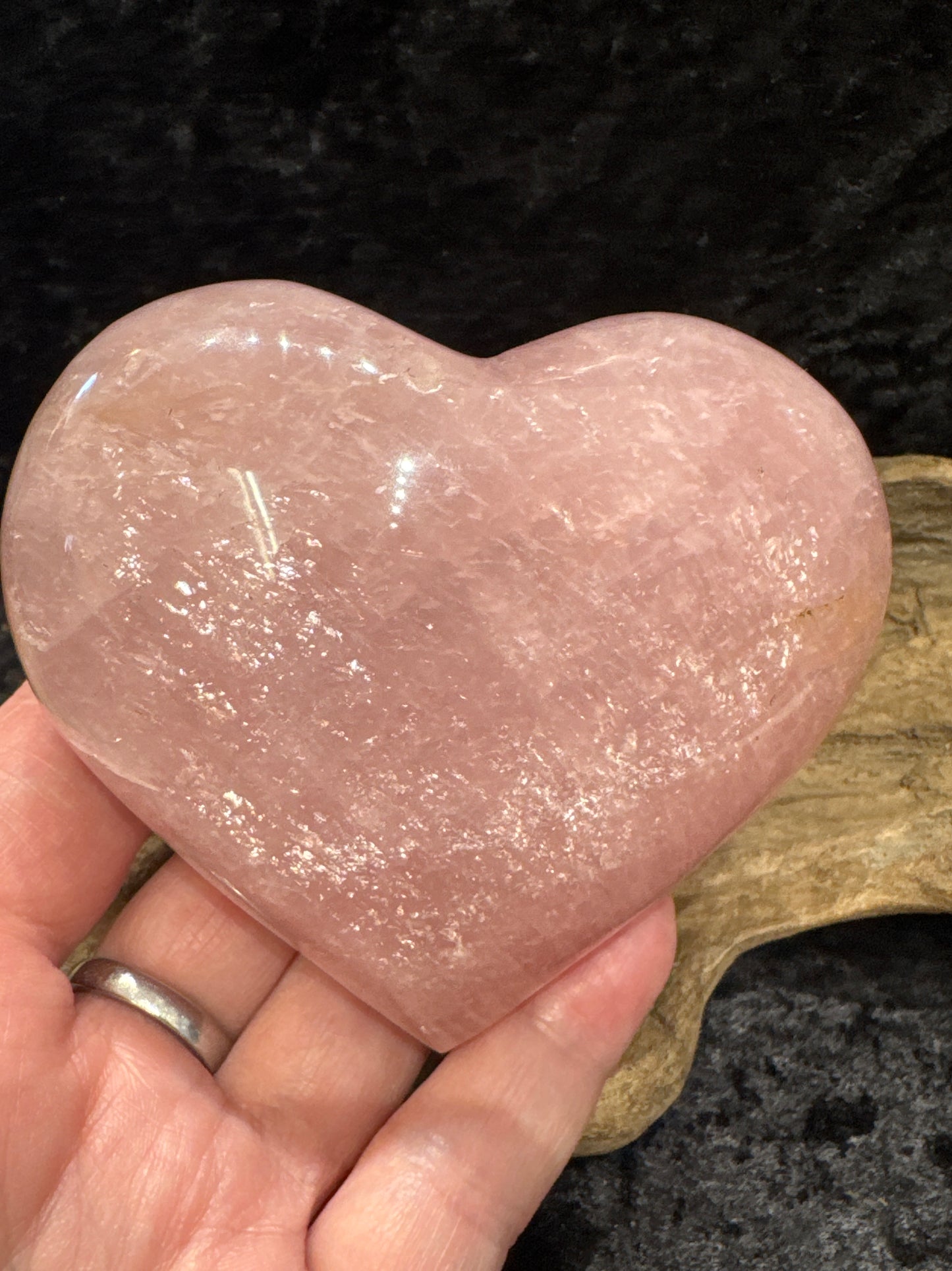 Rose quartz hearts - medium