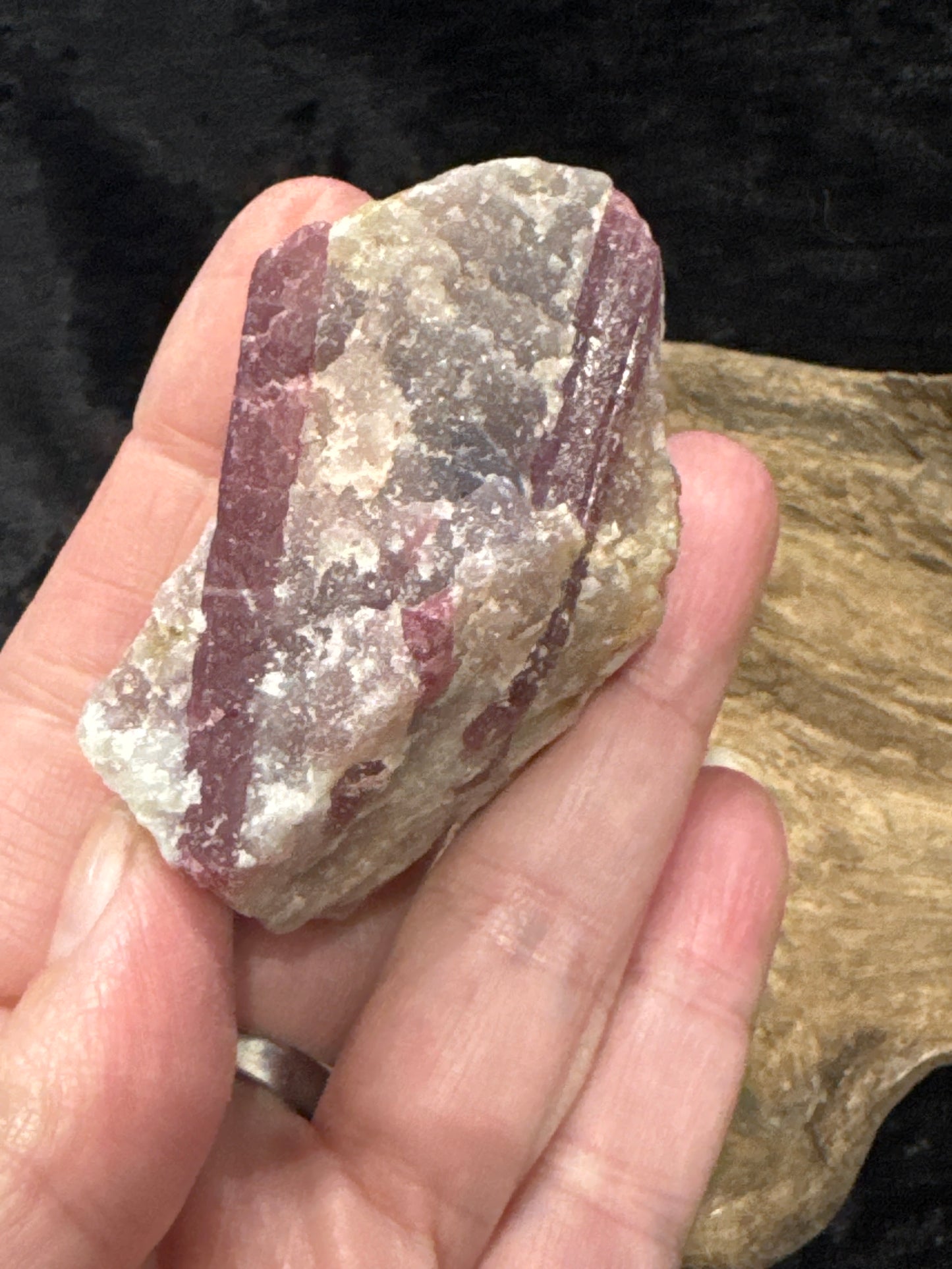 Pink tourmaline - raw/rough