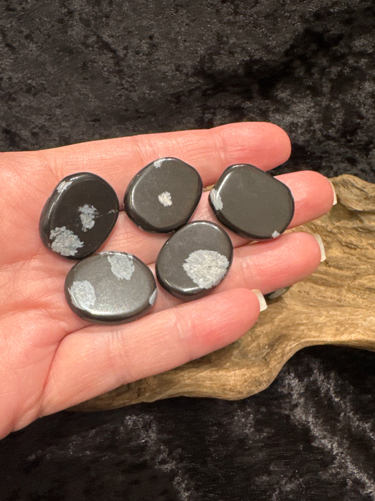 Snowflake obsidian disk